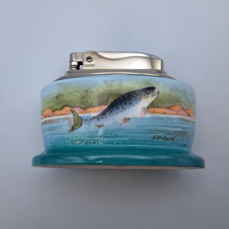 Ronson Minton Table Lighter, detail 2 of 10.