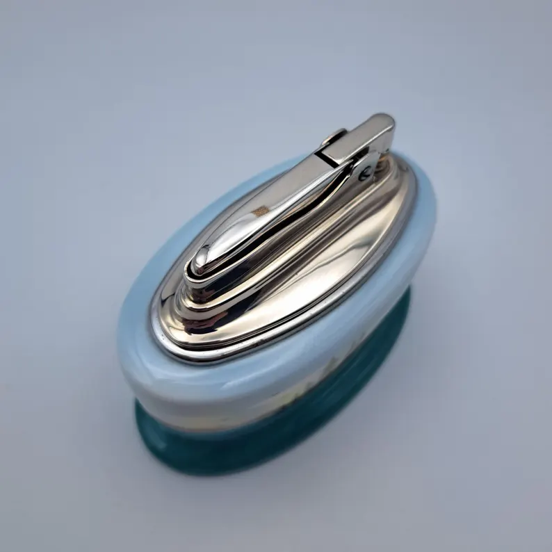 Ronson Minton Table Lighter, detail 4 of 10.